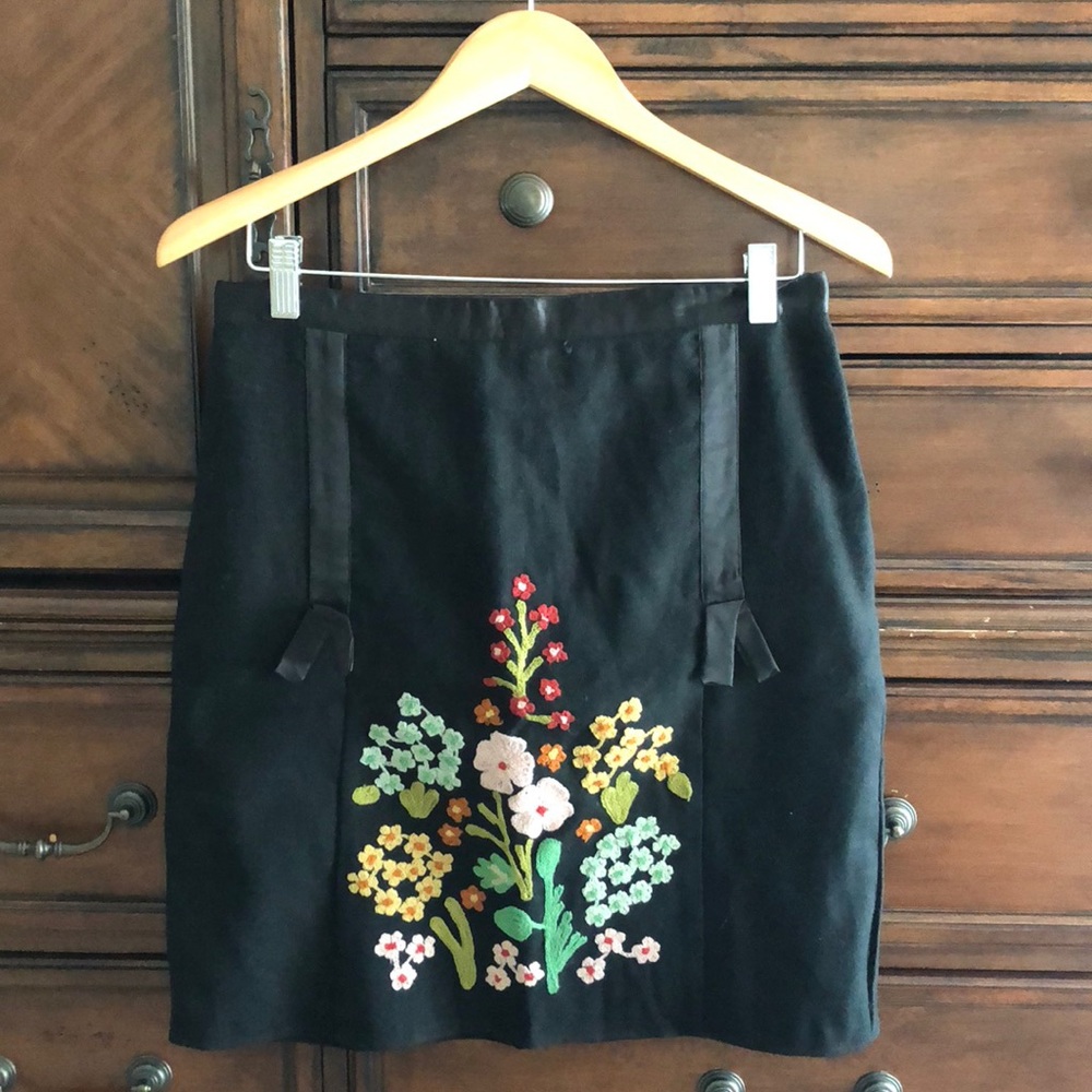 *~Cute! Embroidered skirt Persaman/Anthropologie 6